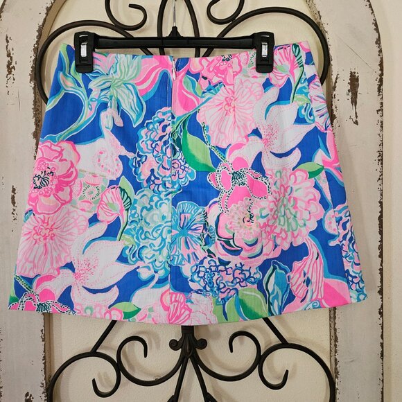 Lilly Pulitzer Women`s Floral Blue and Pink Print Skort size 4 - Picture 3 of 6